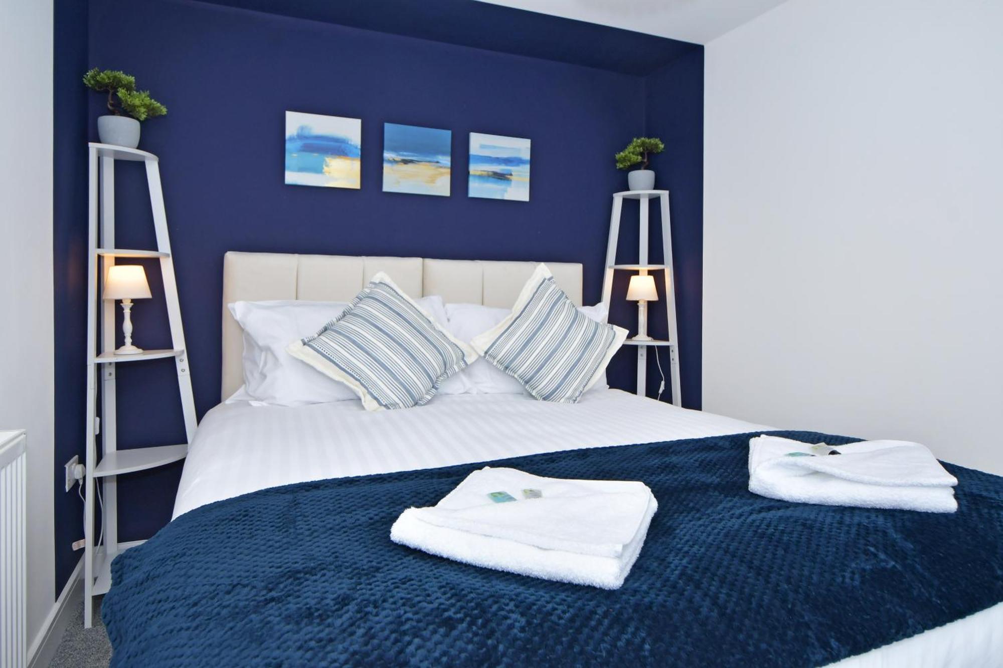 Sapphire Apartments By Yourstays - Luxury 2 Bedroom Apartments In Crewe Eksteriør bilde