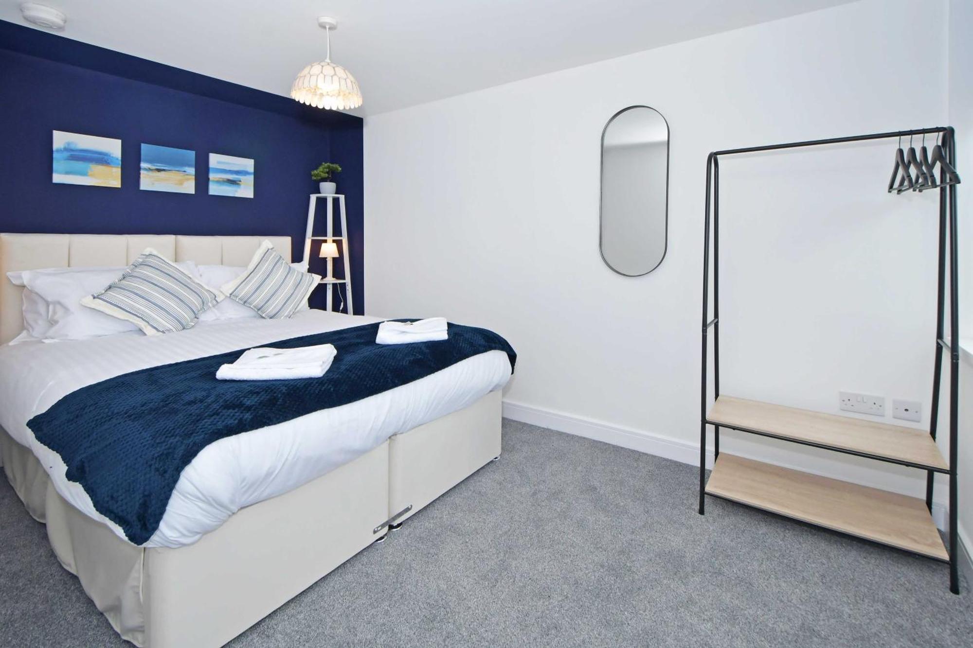 Sapphire Apartments By Yourstays - Luxury 2 Bedroom Apartments In Crewe Eksteriør bilde